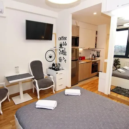 Promenada Waterfront